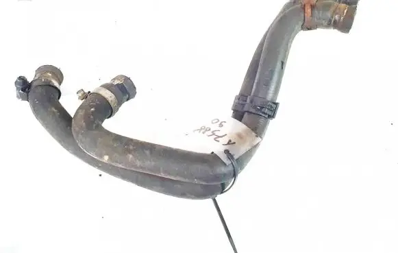 Nissan Almera Tino Engine coolant pipe/hose