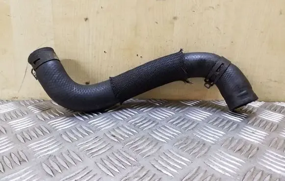 Lexus RX 330 - 350 - 400H Engine coolant pipe/hose