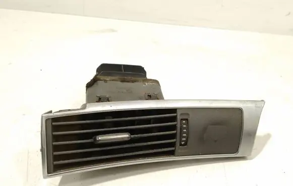 Audi A6 S6 C6 4F Dash center air vent grill 4F1820901B