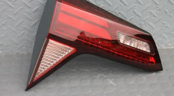 Honda HR-V Tailgate rear/tail lights LAMPA-KLAPY-LT-HRV 132-62164LH