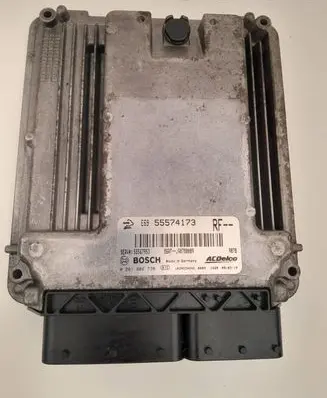 Opel Insignia A Engine control unit/module 55567953 55574173 0261S02738