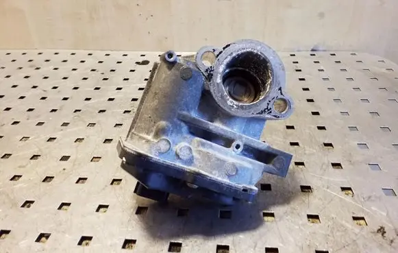 Nissan X-Trail T32 EGR valve H8201068965 147102408R