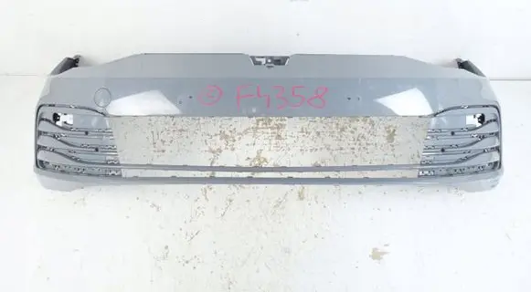 Volkswagen Golf VIII Front bumper 5H0807221H