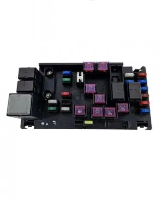 Subaru Forester SH Fuse module 82241SC070