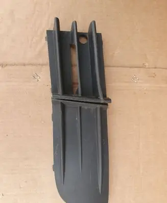 Skoda Octavia Mk2 (1Z) Front bumper lower grill 1Z083665 1Z0807367