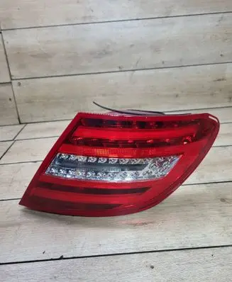 Mercedes-Benz C W204 Rear/tail lights 2049060503 601404 601000