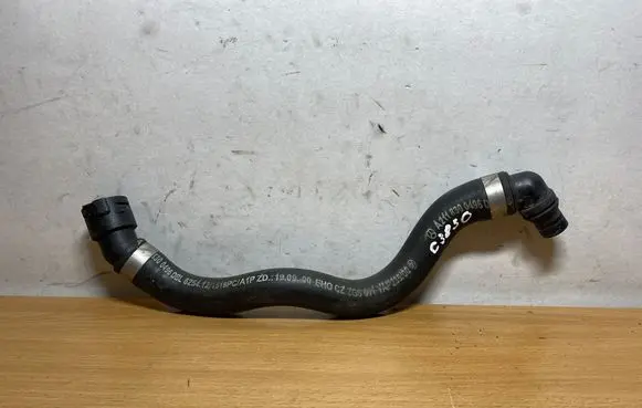 Mercedes-Benz CLS C219 Air intake hose/pipe A2118300496 C3830