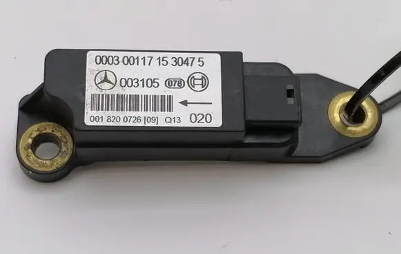 Mercedes-Benz CLK A208 C208 Airbag deployment crash/impact sensor 0018200726 003105078 0003001171530475
