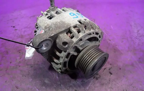 Opel Vectra C Generator/alternator 063377492000