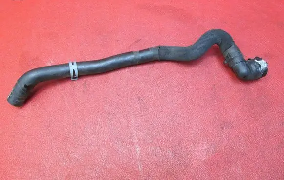 Volkswagen Golf VI Engine coolant pipe/hose 6R0122157N