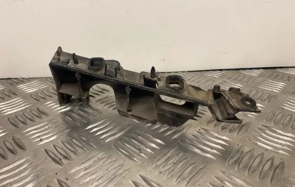 Audi A6 S6 C7 4G Front bumper mounting bracket 4G0807283
