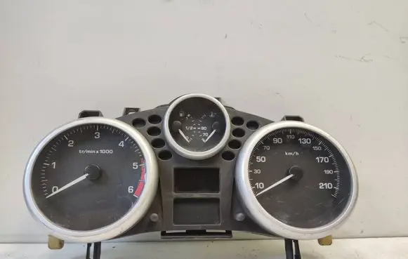Peugeot 207 Speedometer (instrument cluster) 9666898680