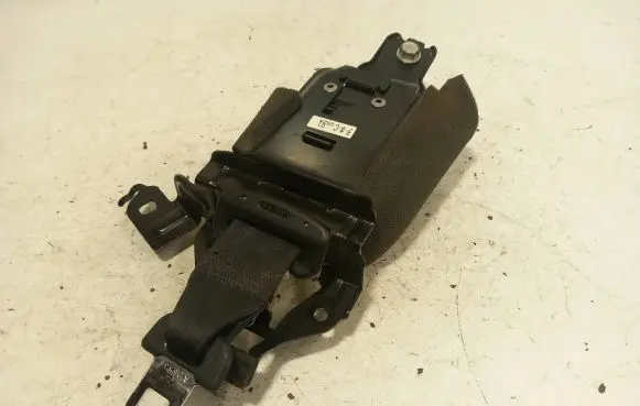 Mazda 6 Roof seat belt t0298a