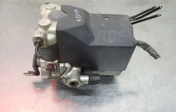 Mercedes-Benz E W124 ABS Pump 0265200043