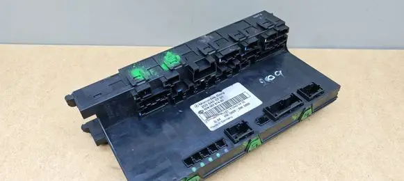 Mercedes-Benz CLK A209 C209 Comfort/convenience module 2035450701