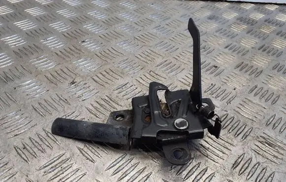 Subaru Impreza III Engine bonnet/hood lock/catch