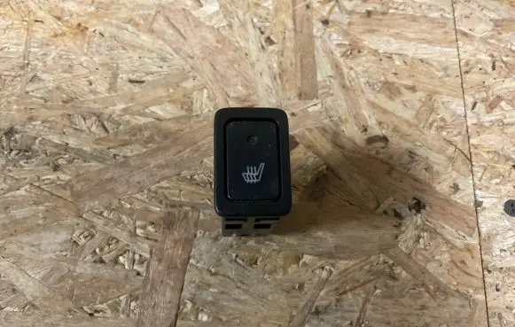 Suzuki SX4 Seat heating switch 6Z12