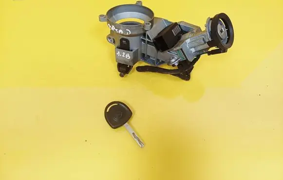 Opel Corsa D Ignition lock 