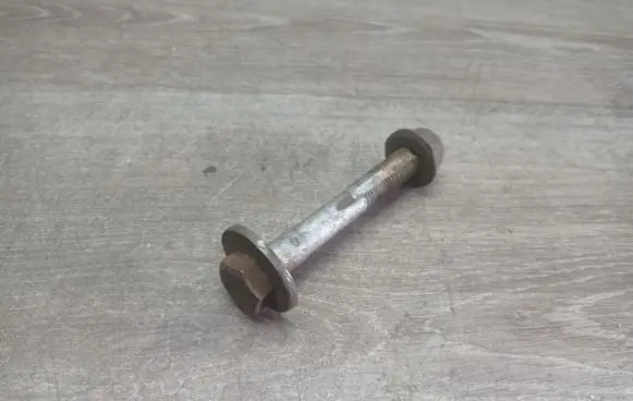 Volvo C30 Rear suspension camber bolt 