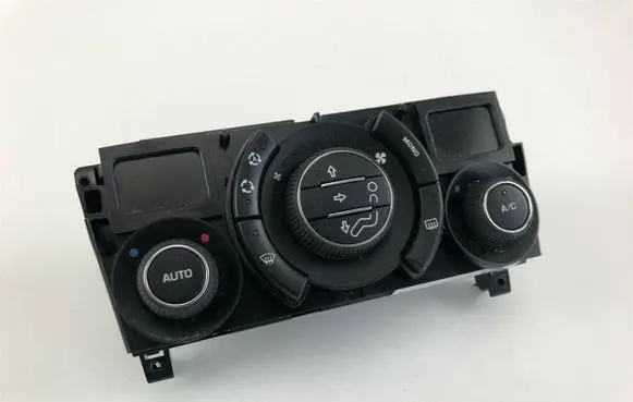 Peugeot 3008 II Climate control unit 96738320XT H1560