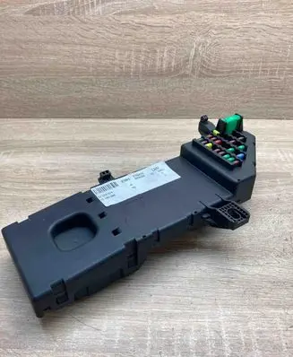 Opel Vectra C Comfort/convenience module 13223679 13193588 77GH7C