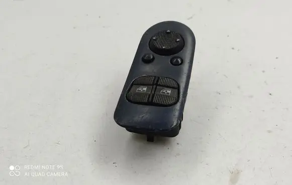 Ford Galaxy Wing mirror switch