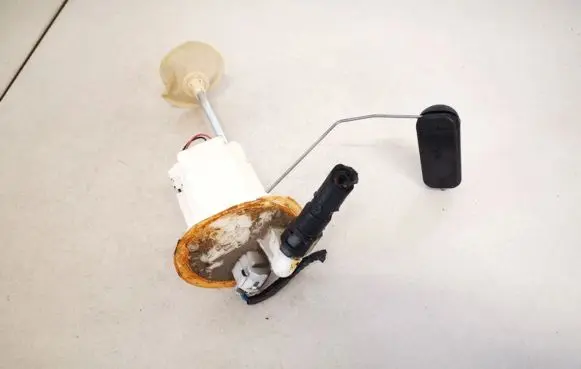 Subaru Legacy Fuel level sensor 