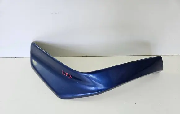 Mitsubishi Pajero Front bumper splitter molding MR437265
