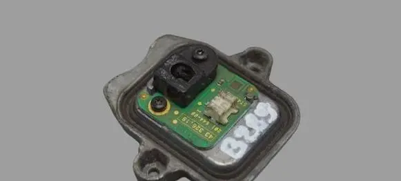 BMW 3 F30 F35 F31 LED ballast control module 19966000