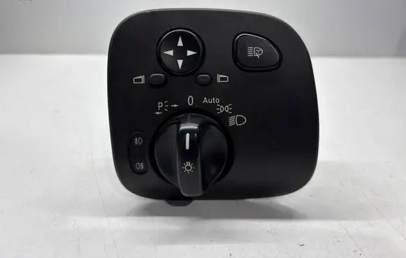 Mercedes-Benz C W203 Light switch A2035450904