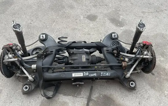 Mercedes-Benz C W204 Rear axle beam with reductor 2043507214 2043502915