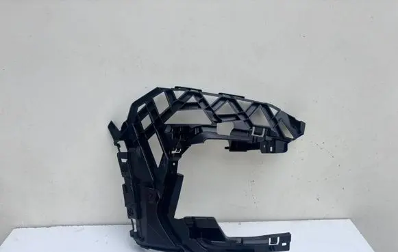 Volkswagen T-Roc Front bumper mounting bracket 2GA807724B