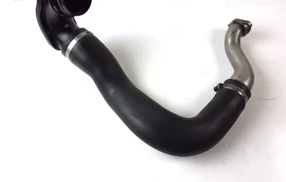 Opel Insignia A Intercooler hose/pipe 90265255 E509E318714U176
