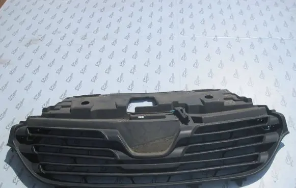 Renault Trafic III (X82) Front grill 623108673R