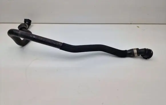 BMW 6 F12 F13 Engine coolant pipe/hose 8513604