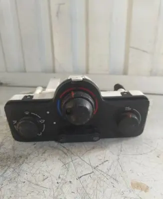 Renault Modus Climate control unit 030967W 69590001 J77AC