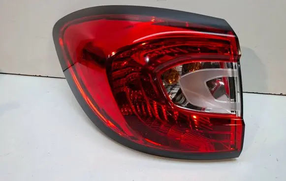 Renault Captur Rear/tail lights S27639709 265557367R