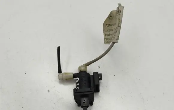 Mercedes-Benz CLK A209 C209 Turbo solenoid valve