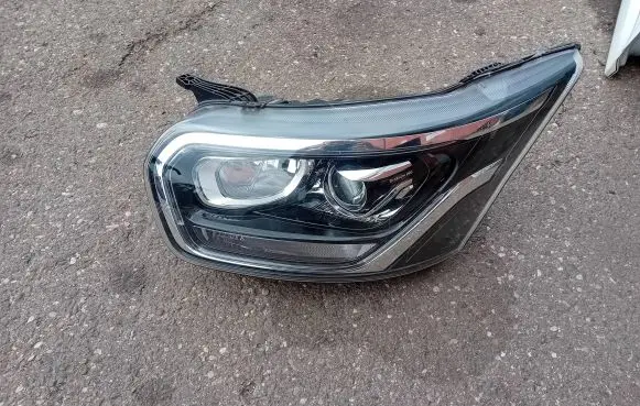 Ford Transit VII Headlight/headlamp KK3113W030DD 01064099900010