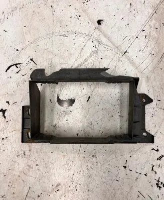 Chrysler 300C Other engine bay part L0202595AB 488764