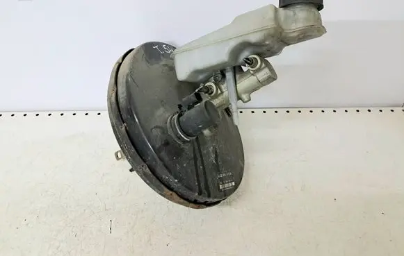 Volvo V50 Brake booster 4N512B195AK