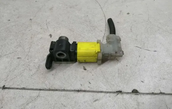 Mitsubishi ASX Airbag deployment crash/impact sensor 8651A165 170210602 1574