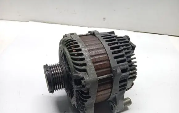 Citroen C4 Grand Picasso Generator/alternator 9654752880
