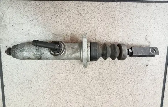 Audi A4 S4 B5 8D Clutch master cylinder 893721401D