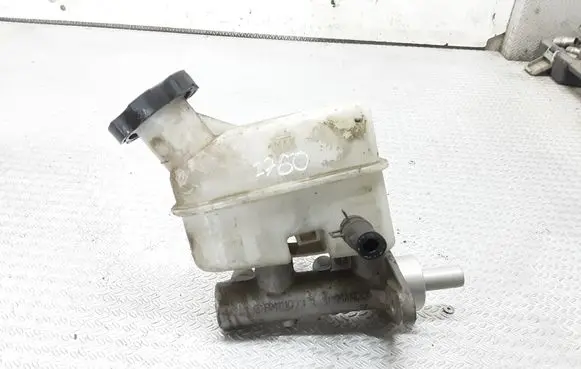 Hyundai Tucson JM Master brake cylinder BM1110733