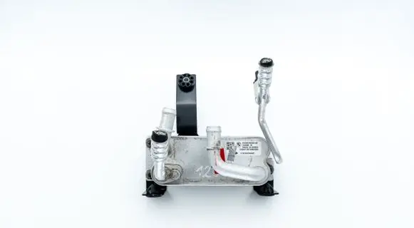 BMW i3 A/C cooling radiator (condenser) 9290503 64509290503 6450929050306
