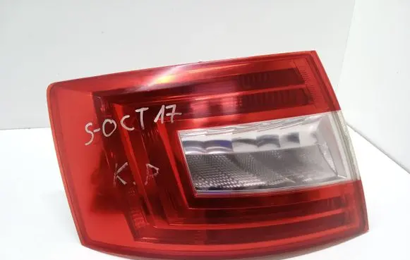 Skoda Octavia Mk3 (5E) Rear/tail lights 18477101