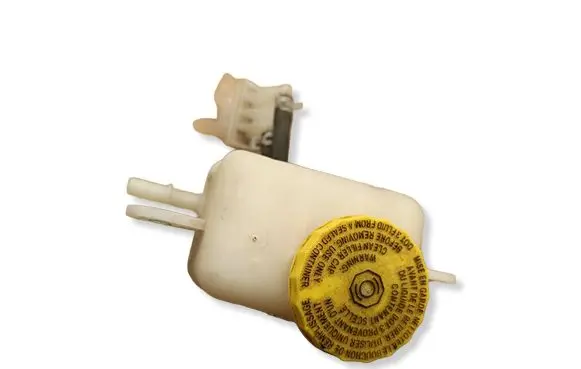 Chrysler Pacifica Brake fluid reservoir 0204255884