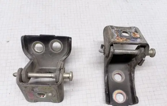 Peugeot 407 Front door hinge set 