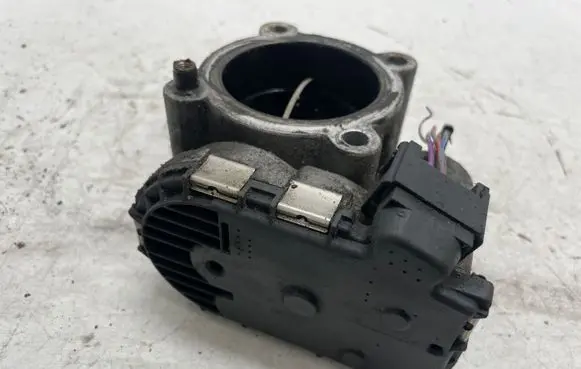 Mercedes-Benz E W211 Engine shut-off valve A6420900070